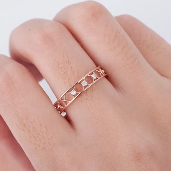 *NEW*Lovely Rose Gold Love Promise Diamond Ring - Picture 2 of 6